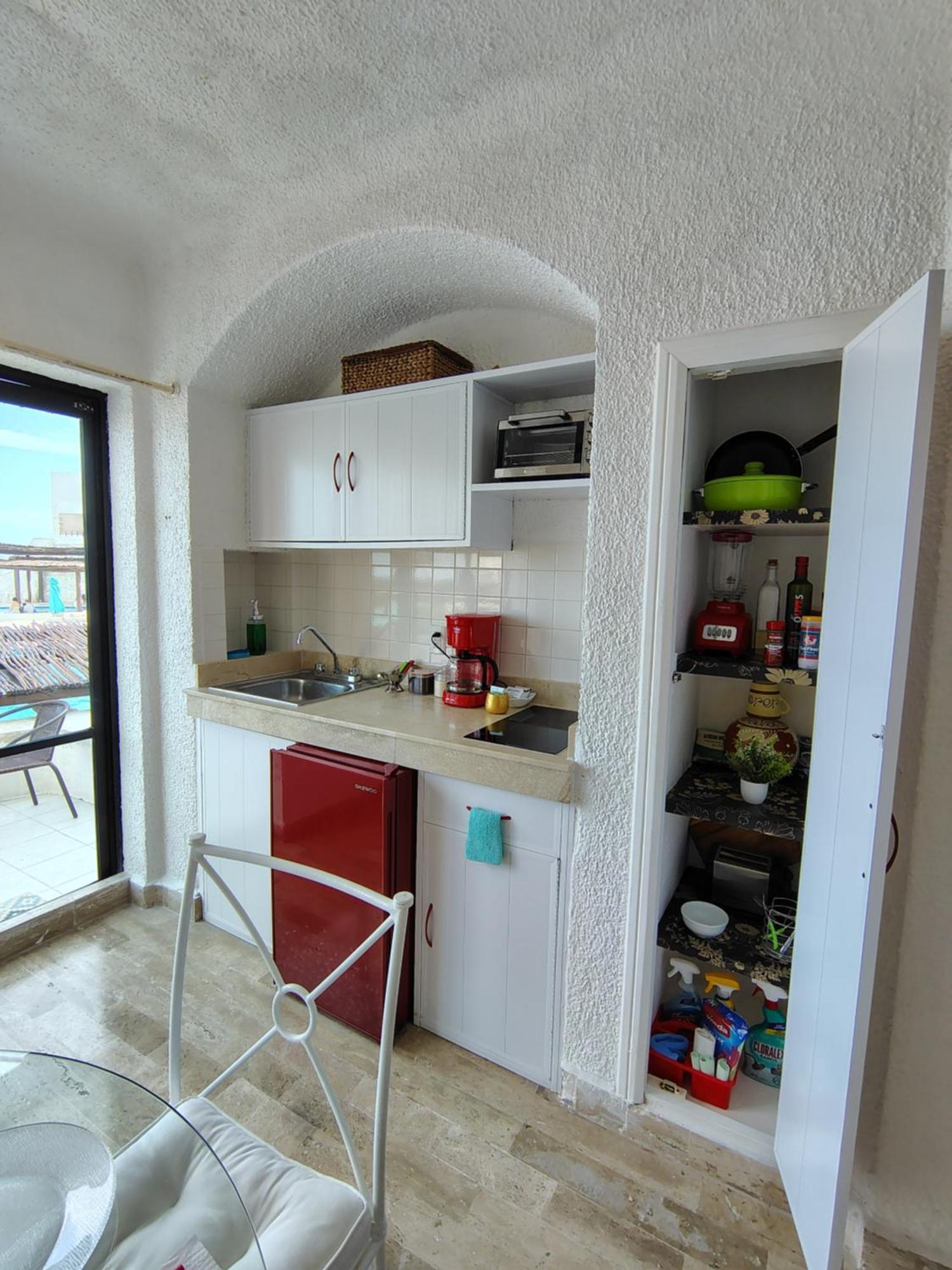 Beachfront Studio With Ocean View Cancún Exterior foto